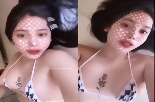 Cliphot cô gái quyến rũ với thân hình nóng bỏng